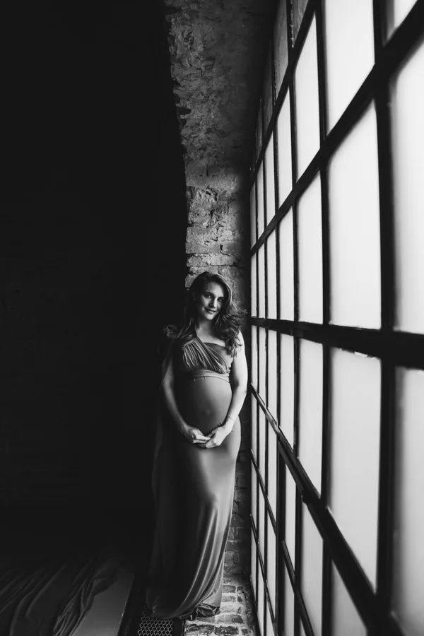 Maternity photographer Prague