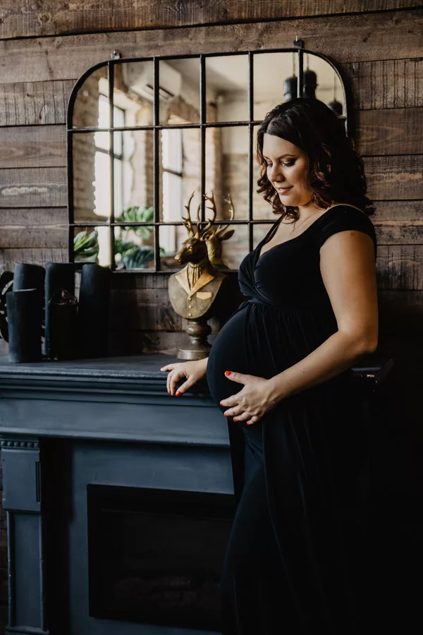 maternity photographer prague